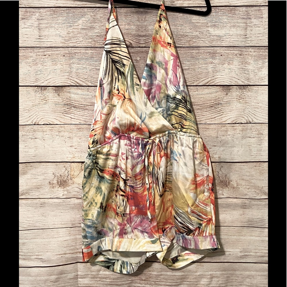 Luxxel-Floral Shorts Romper NWT